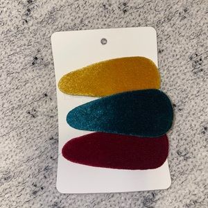 Free people velvet hair clips